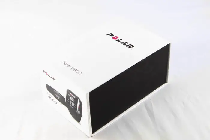 Polar V800, caja