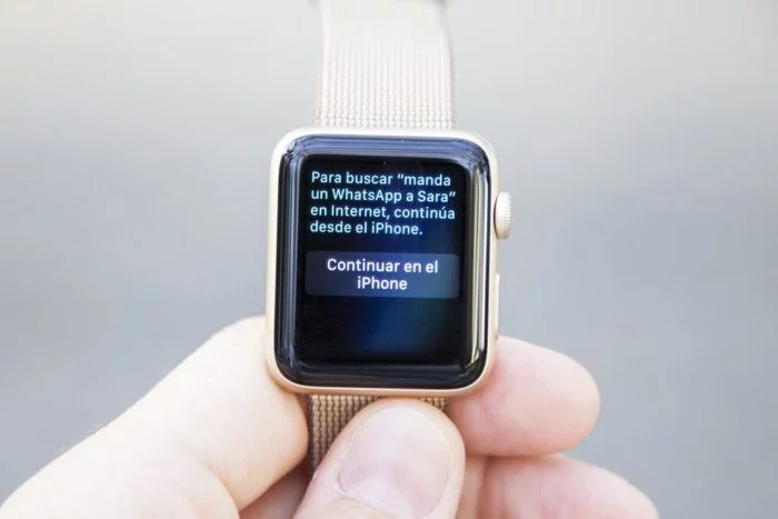 Apple Watch S2 - Continuar en el iPhone