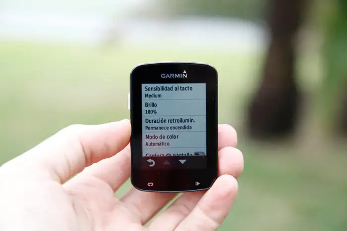 Garmin Edge 820 - Display Sensitivity