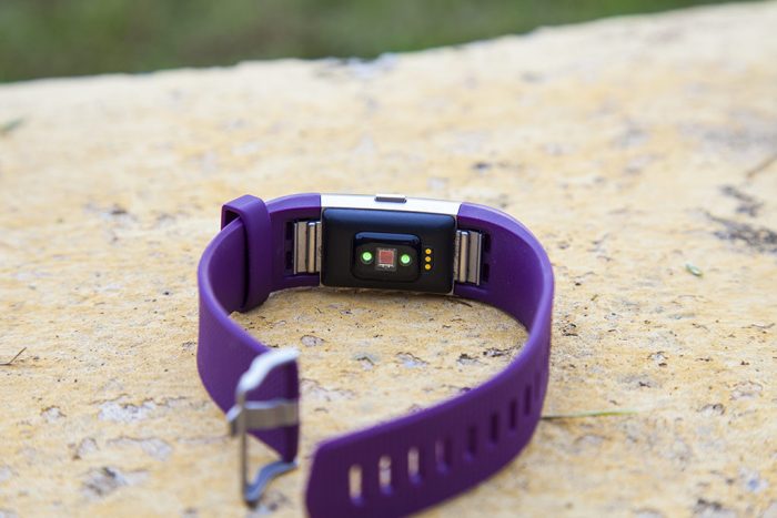 fitbit charge 2 sensors