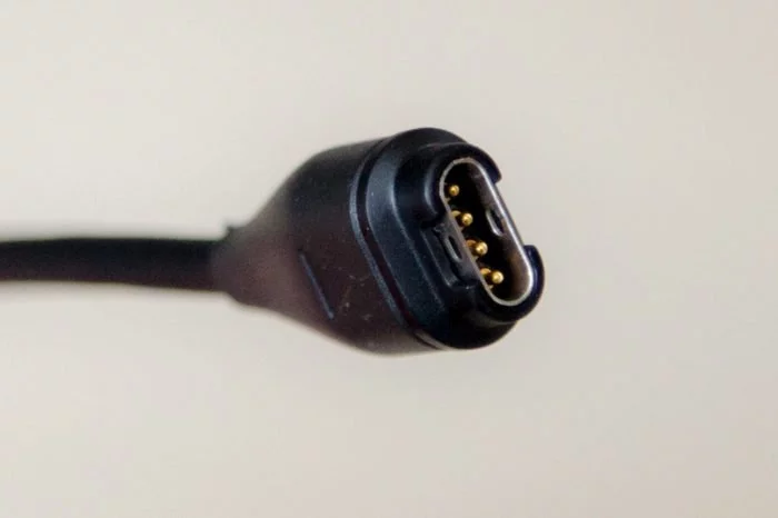 Fenix 5 charging cable