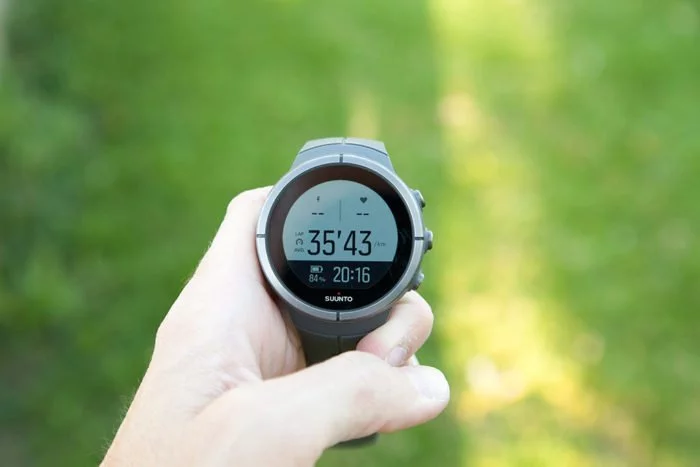 Suunto Spartan - Time and Battery