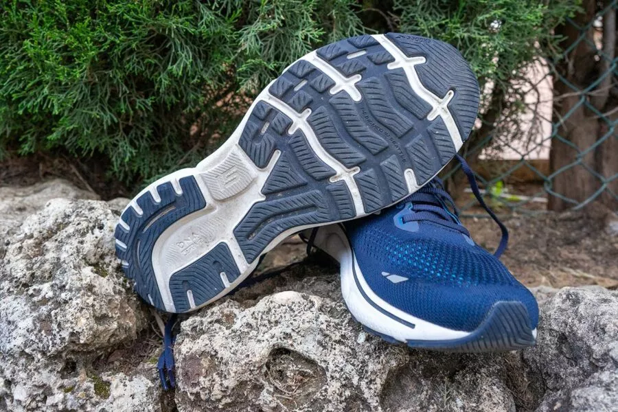 Brooks Ghost 15