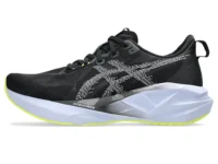 ASICS Novablast 5 Negro